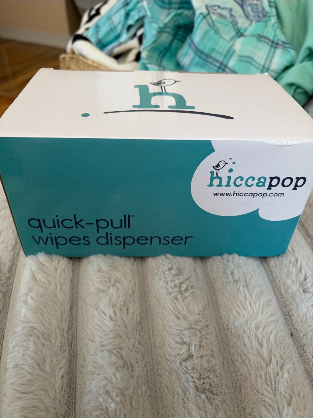 Hiccapop Quick-Pull Wipes Dispenser